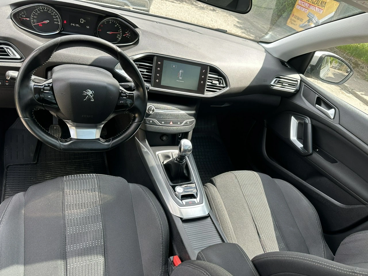 Peugeot 308 - Zdjęcie 10
