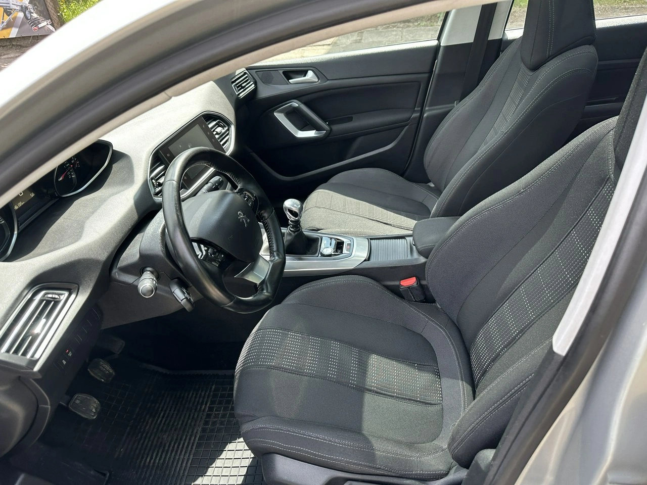 Peugeot 308 - Zdjęcie 6