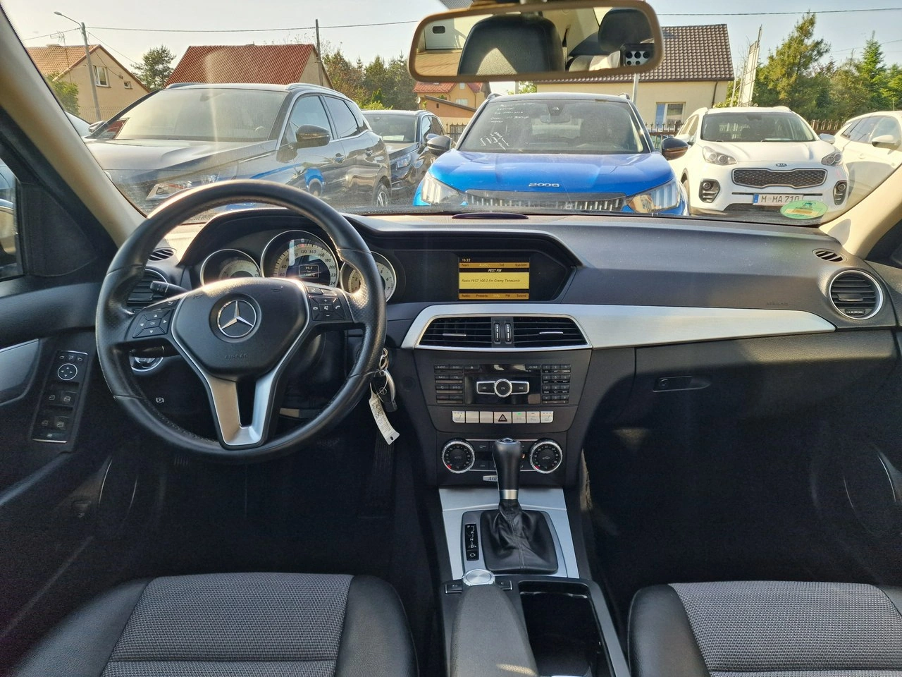 Mercedes C 200 - Zdjęcie 13