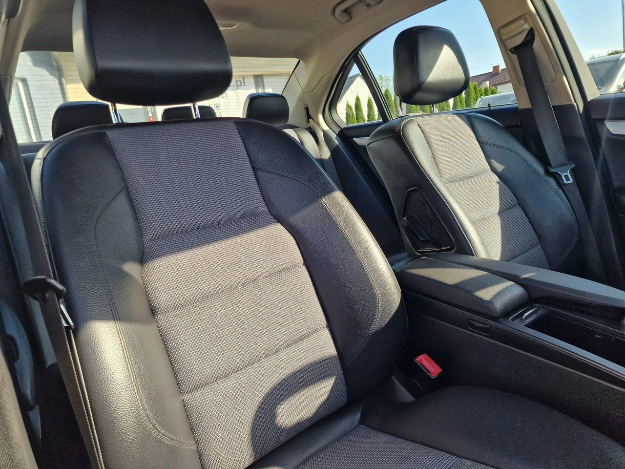 Mercedes C 200 - Zdjęcie 15