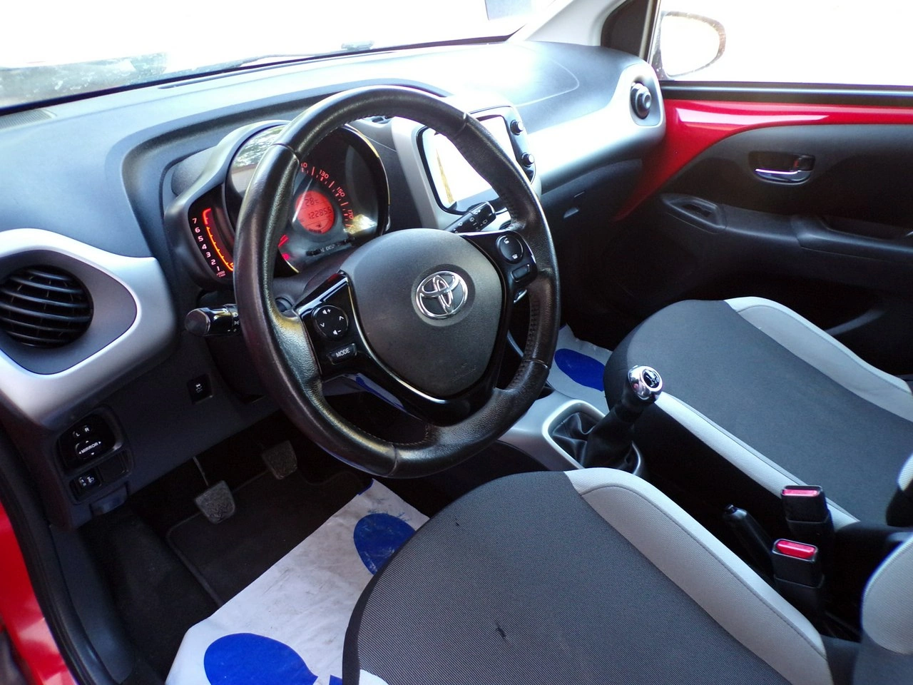 Toyota Aygo - Zdjęcie 16