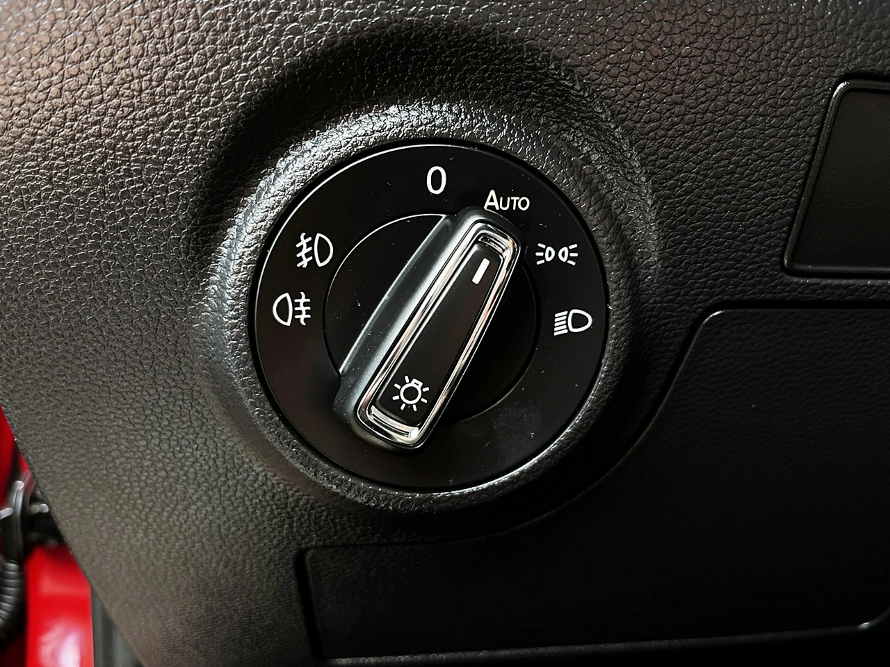 Seat Arona - Zdjęcie 17