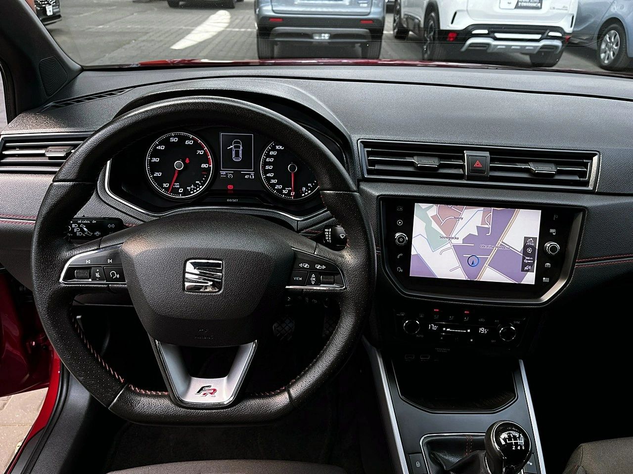 Seat Arona - Zdjęcie 20