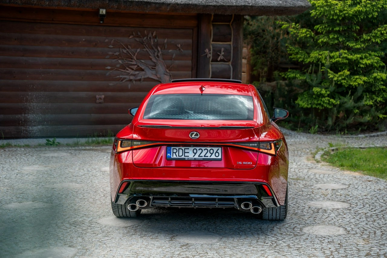 Lexus IS - Zdjęcie 29