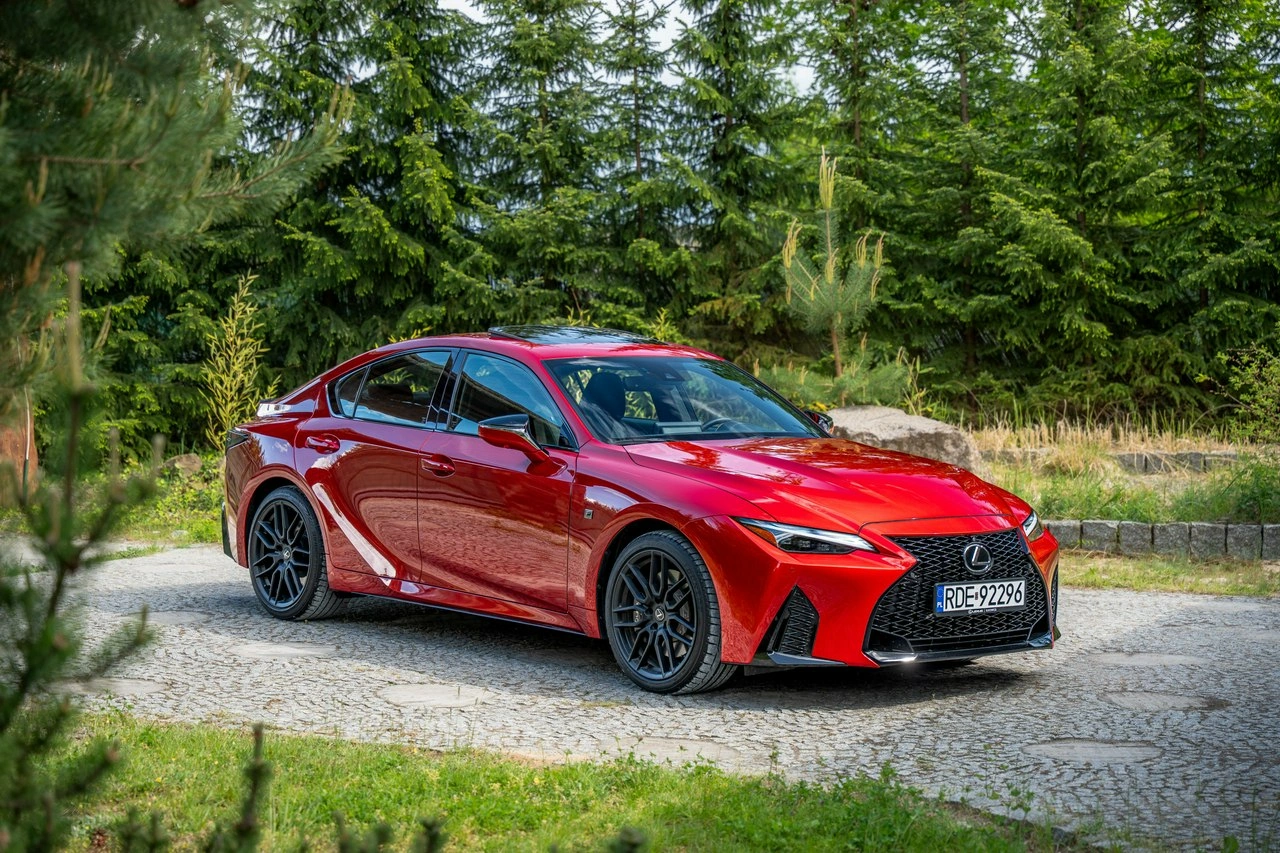 Lexus IS - Zdjęcie 28