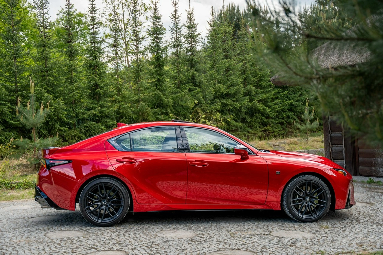 Lexus IS - Zdjęcie 26