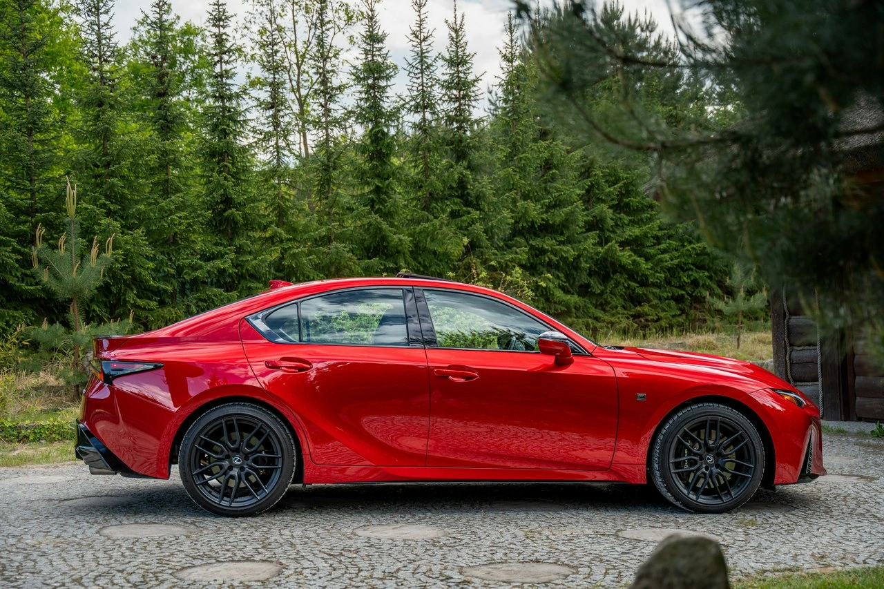 Lexus IS - Zdjęcie 13