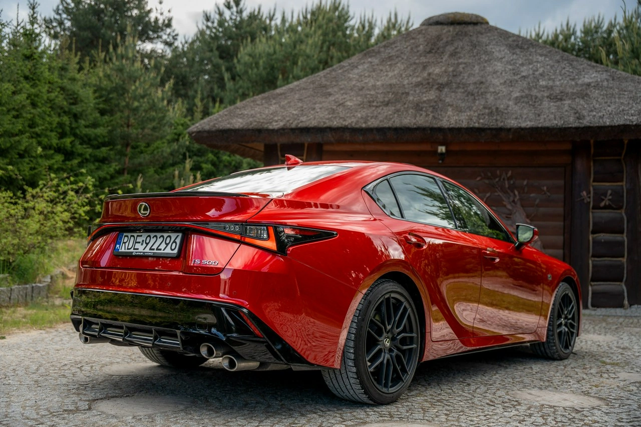 Lexus IS - Zdjęcie 12