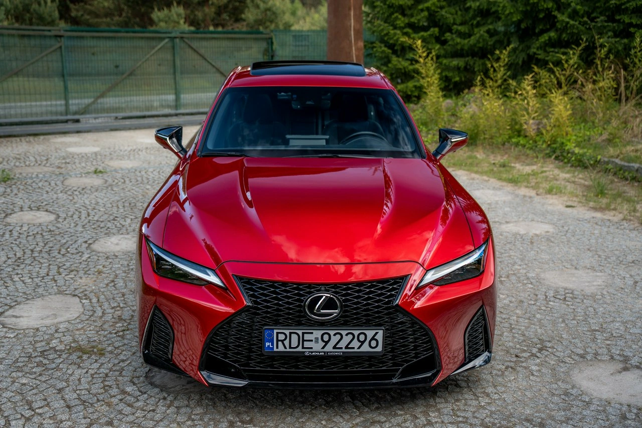 Lexus IS - Zdjęcie 21