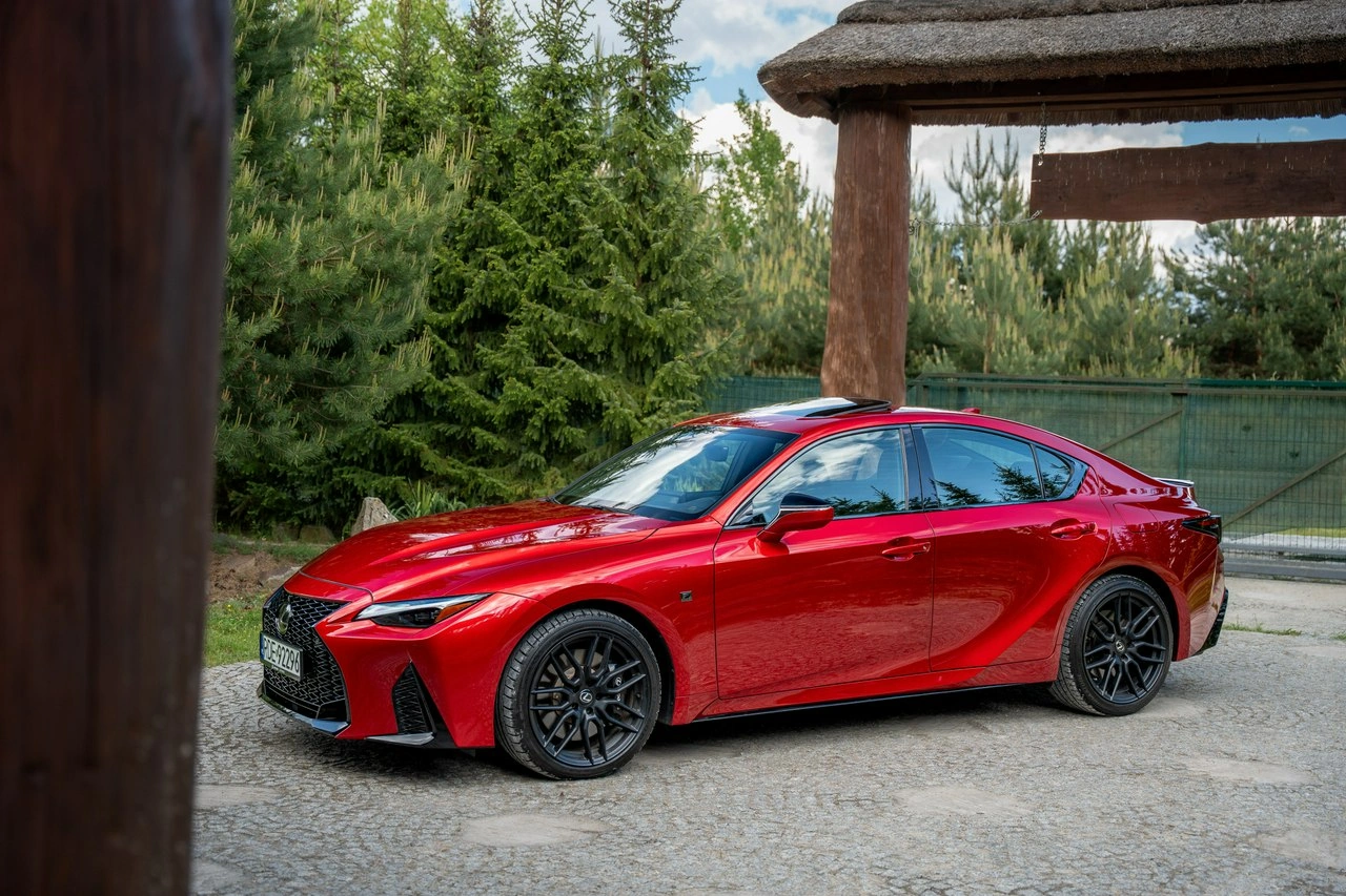 Lexus IS - Zdjęcie 2