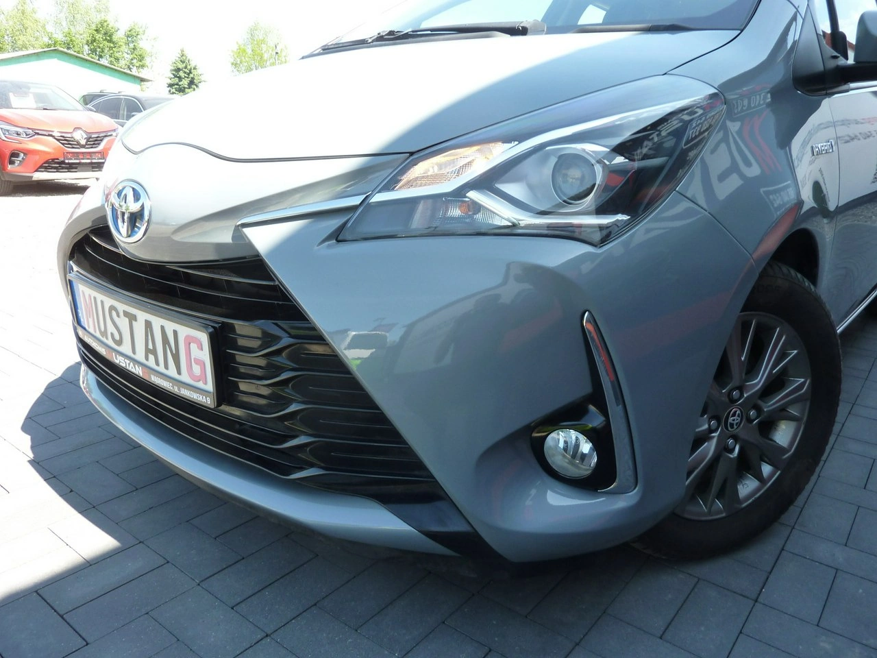 Toyota Yaris - Zdjęcie 35