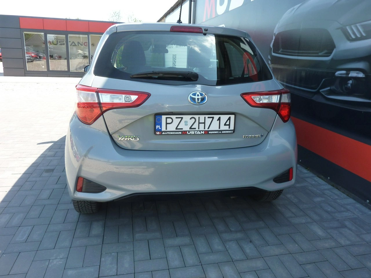 Toyota Yaris - Zdjęcie 4