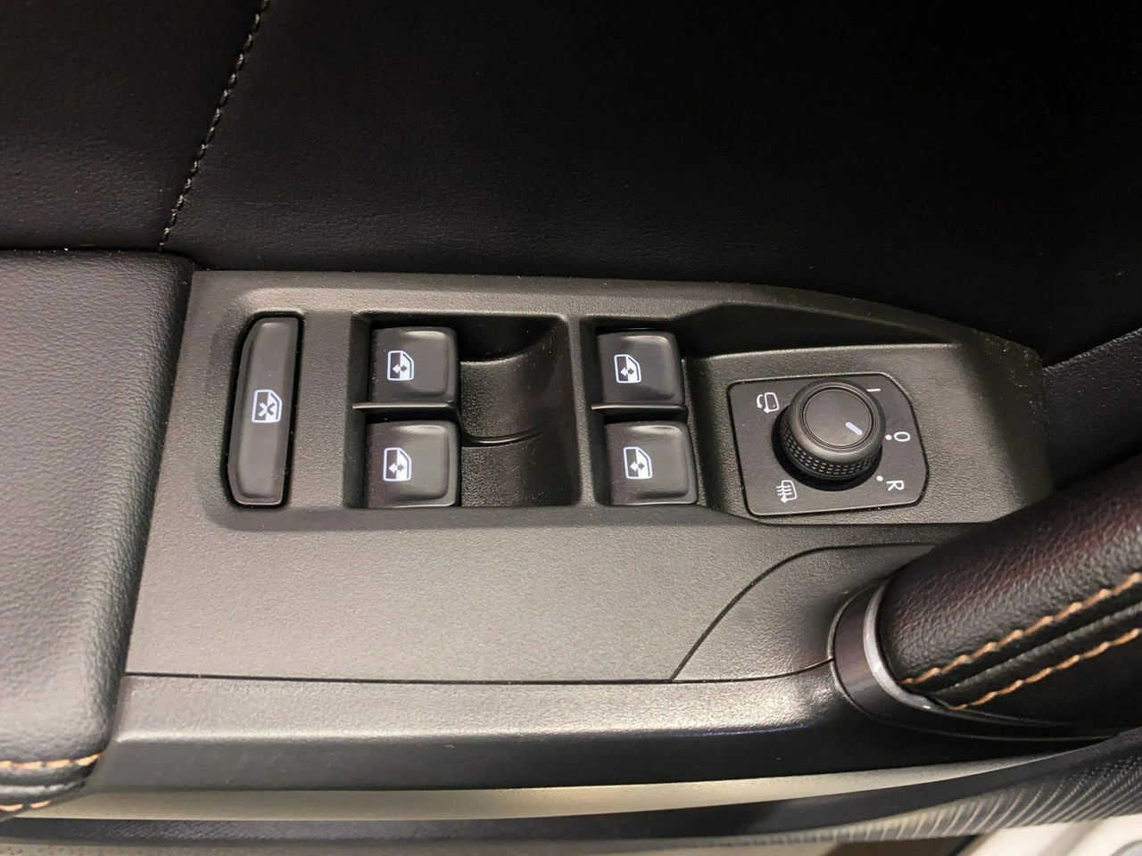 Cupra Formentor - Zdjęcie 26