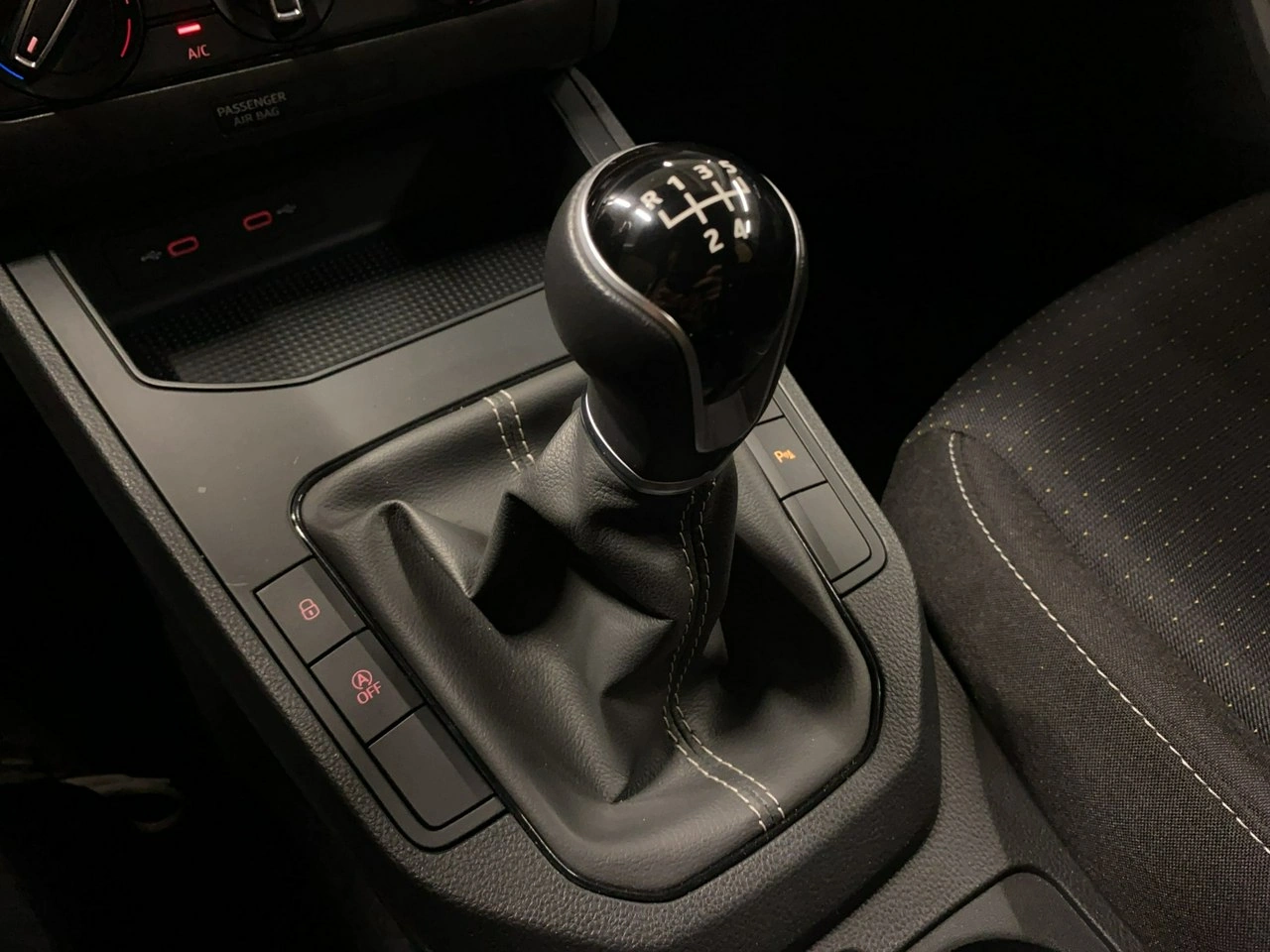 Seat Ibiza - Zdjęcie 21