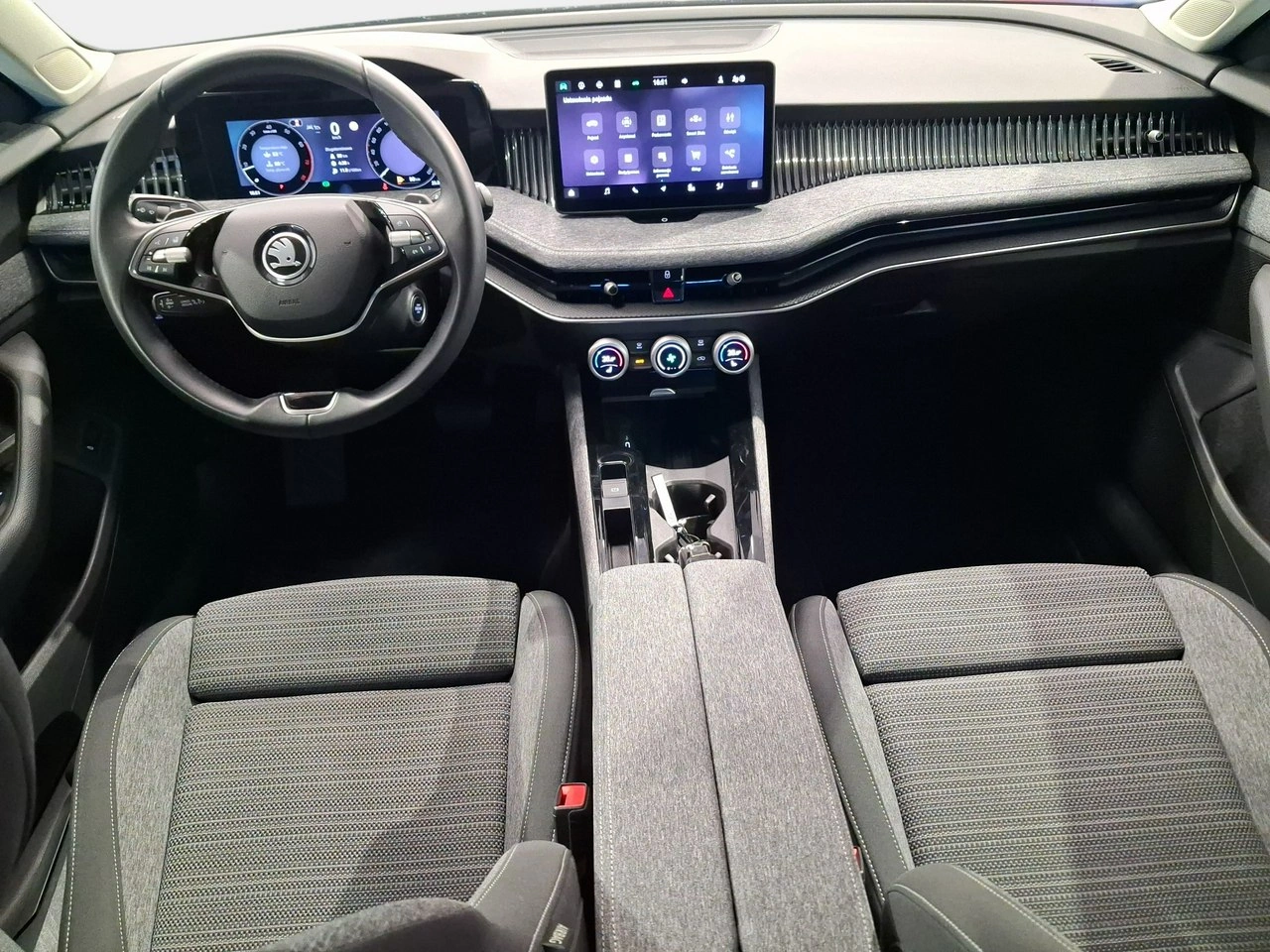 Skoda Superb - Zdjęcie 16