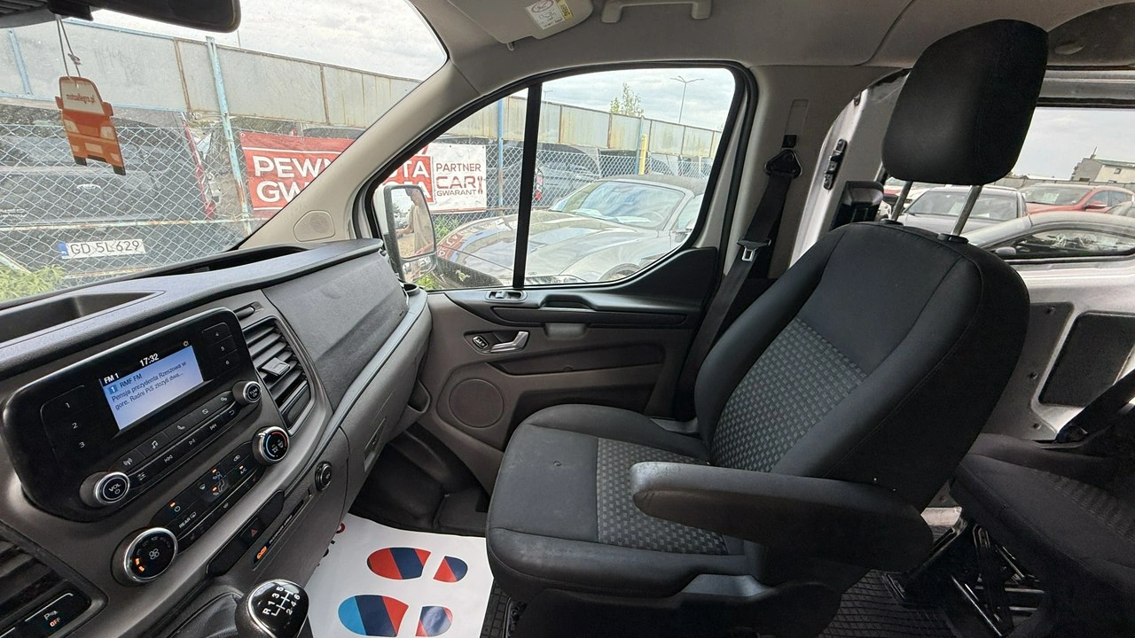 Ford Transit Custom - Zdjęcie 10