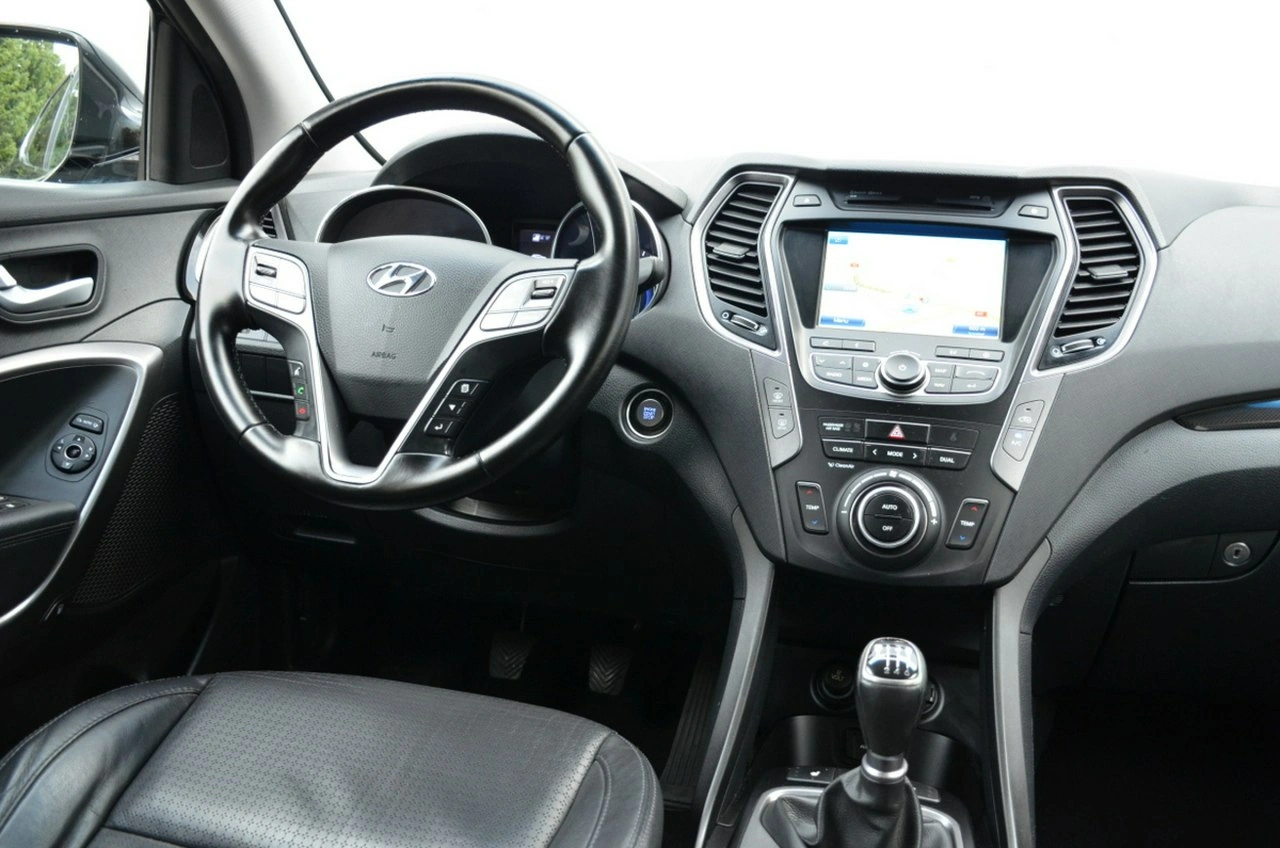 Hyundai Santa Fe - Zdjęcie 28