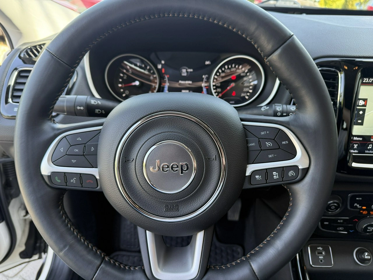 Jeep Compass - Zdjęcie 15