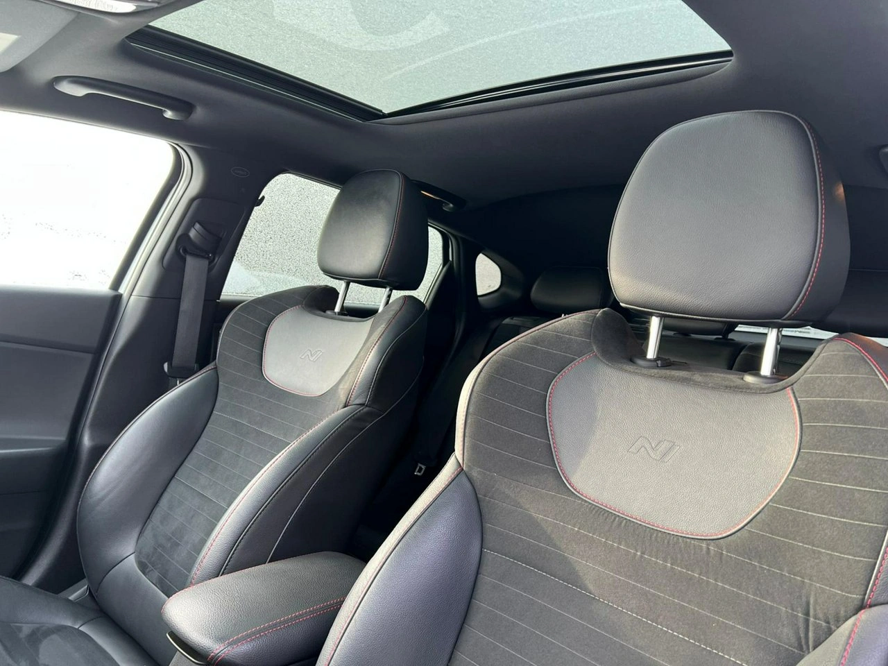 Hyundai i30N - Zdjęcie 11