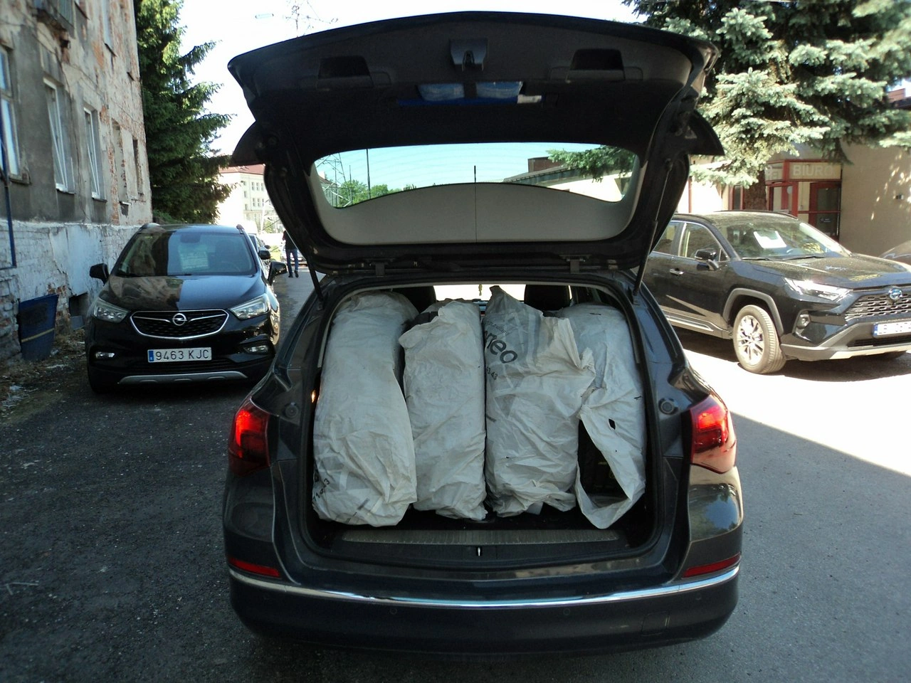 Opel Astra Sports Tourer - Zdjęcie 6
