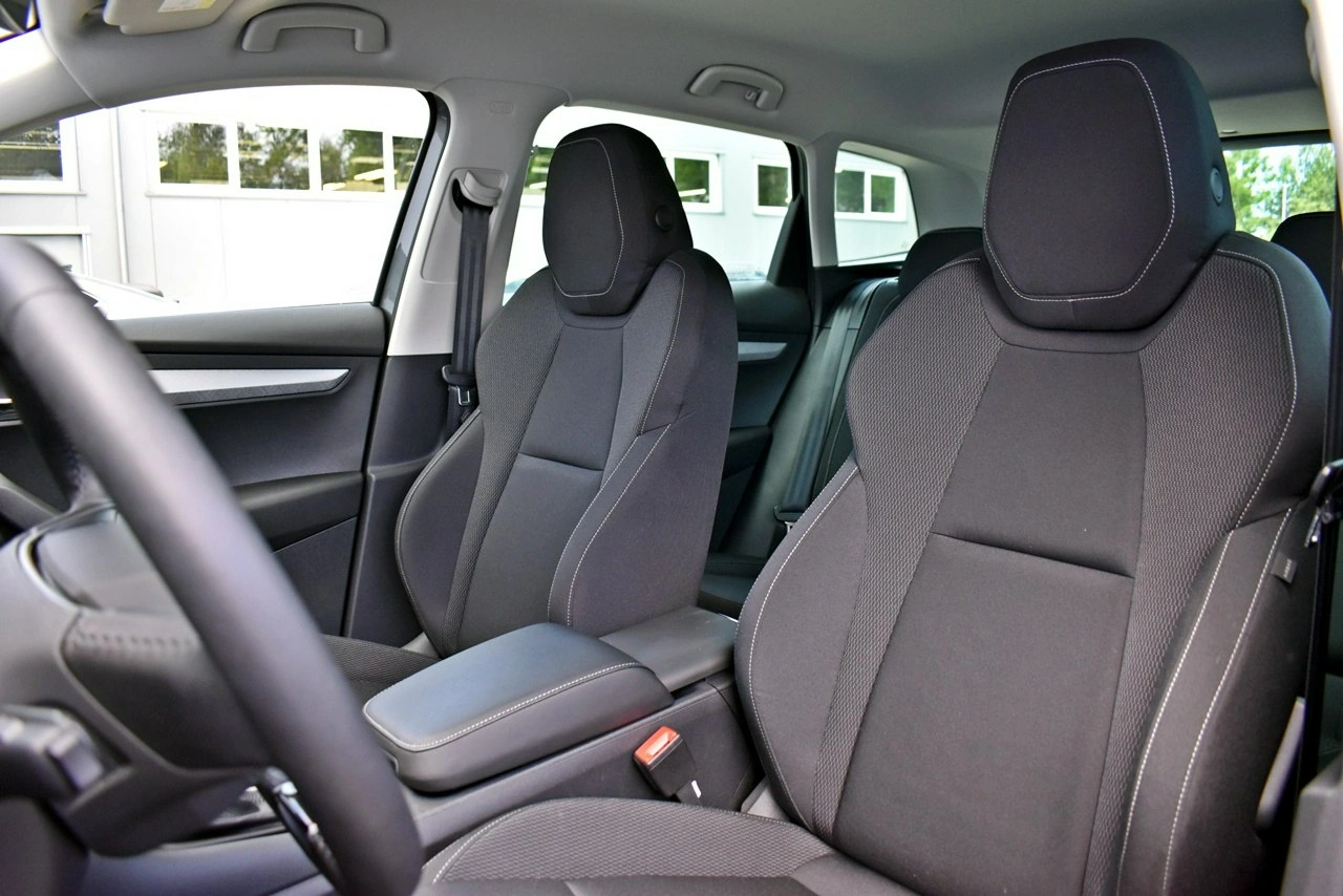 Skoda Karoq - Zdjęcie 9