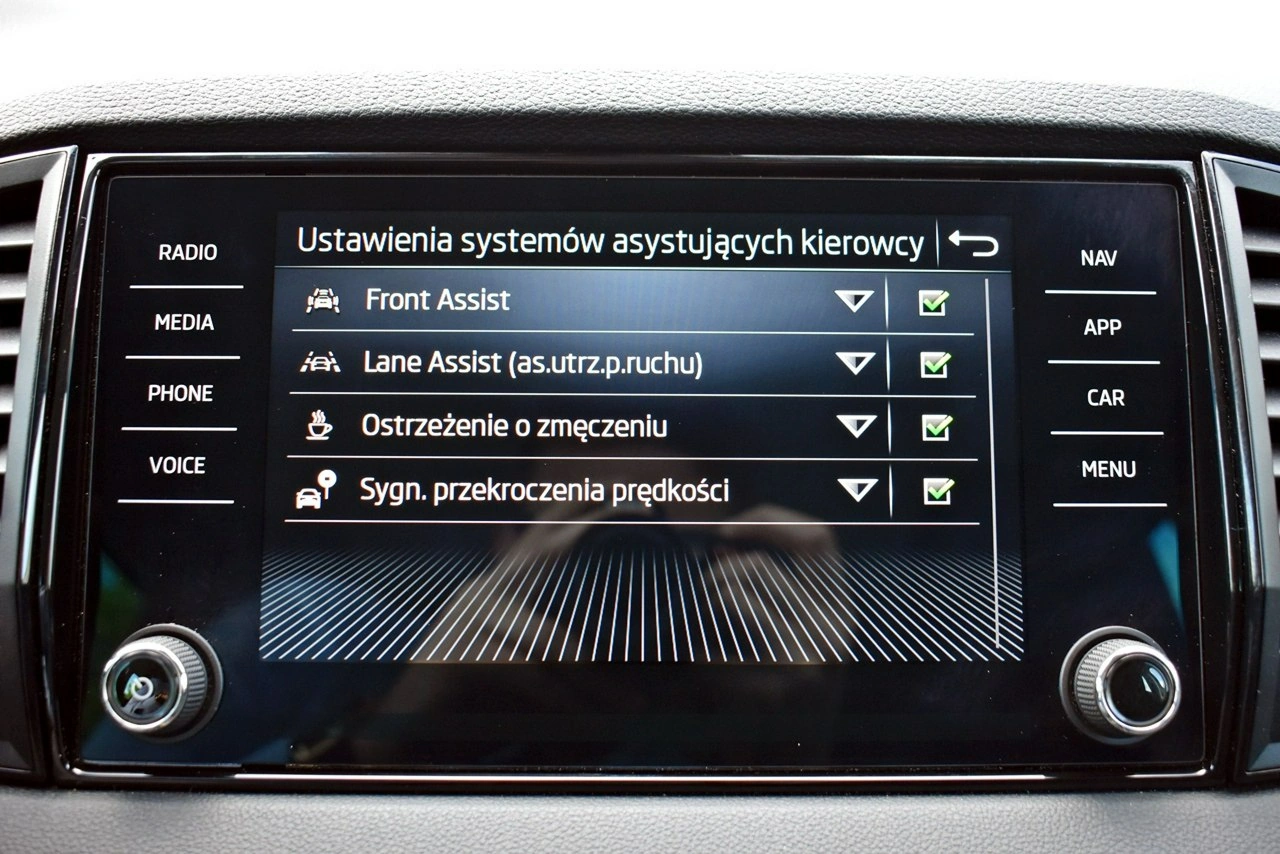 Skoda Karoq - Zdjęcie 20