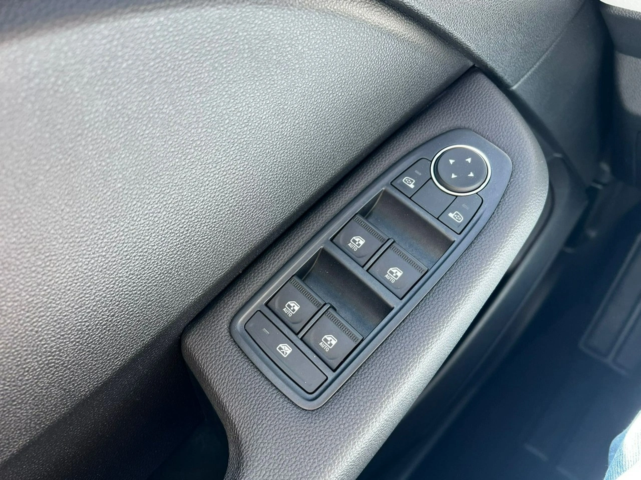 Renault Clio - Zdjęcie 17