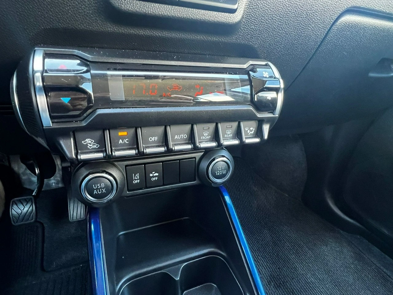 Suzuki Ignis - Zdjęcie 10