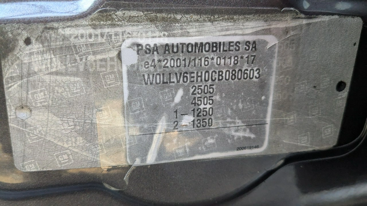 Opel Antara - Zdjęcie 25