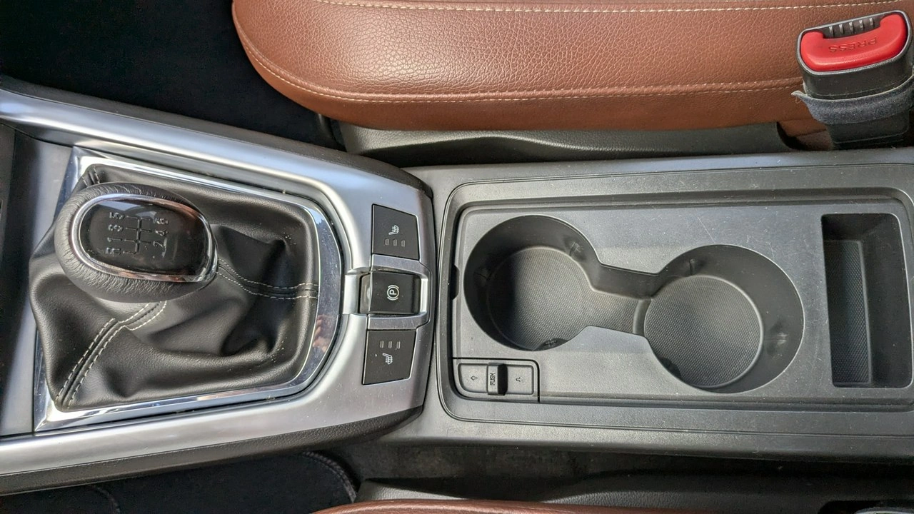 Opel Antara - Zdjęcie 33