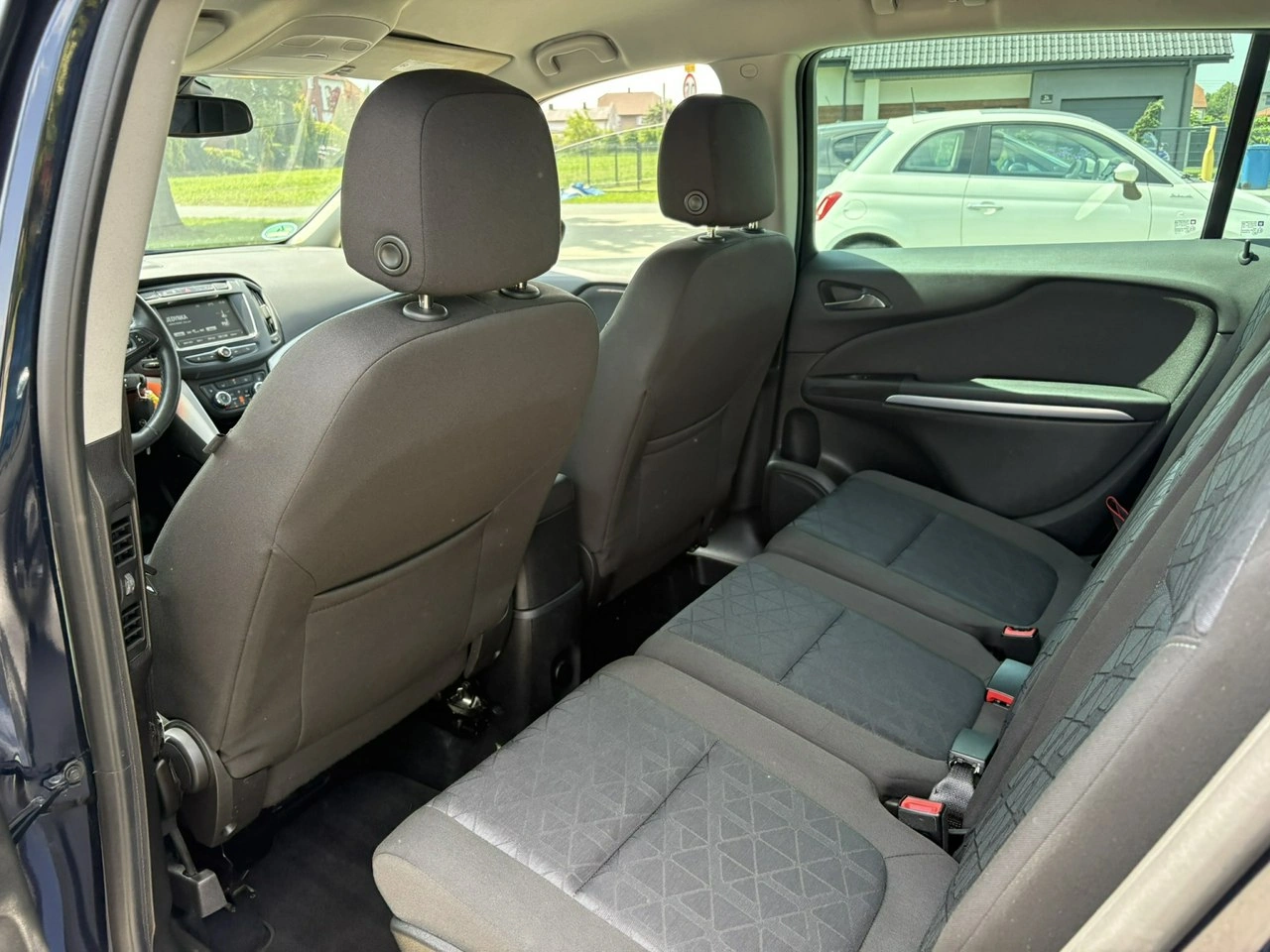 Opel Zafira - Zdjęcie 9