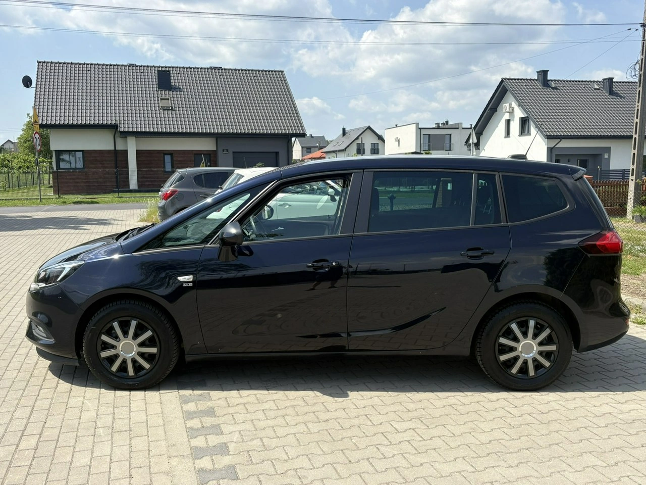 Opel Zafira - Zdjęcie 3