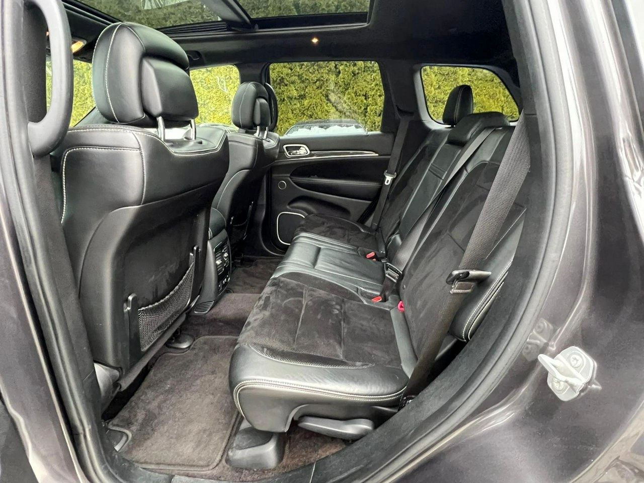 Jeep Grand Cherokee - Zdjęcie 9