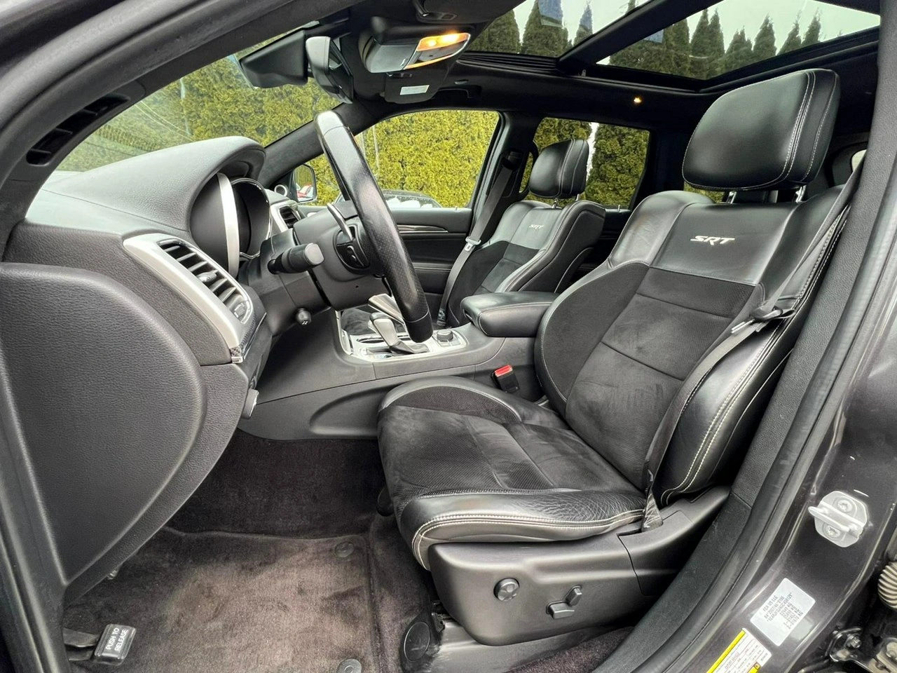 Jeep Grand Cherokee - Zdjęcie 8