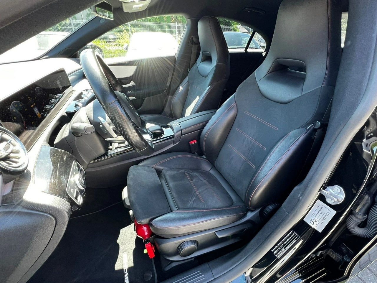Mercedes CLA 220 - Zdjęcie 11