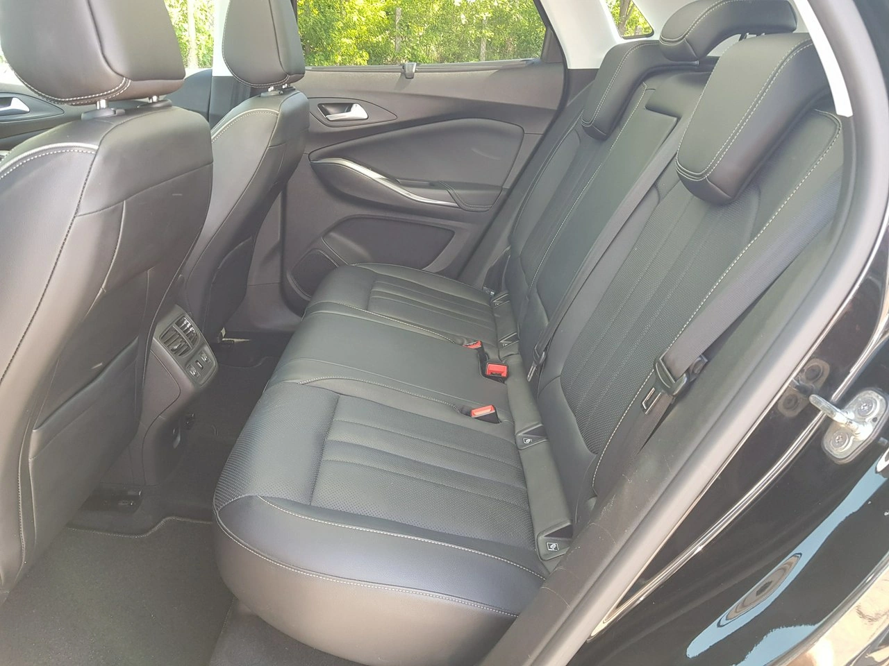 Opel Grandland X - Zdjęcie 10