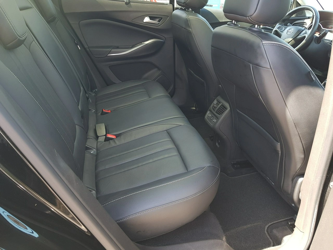 Opel Grandland X - Zdjęcie 17