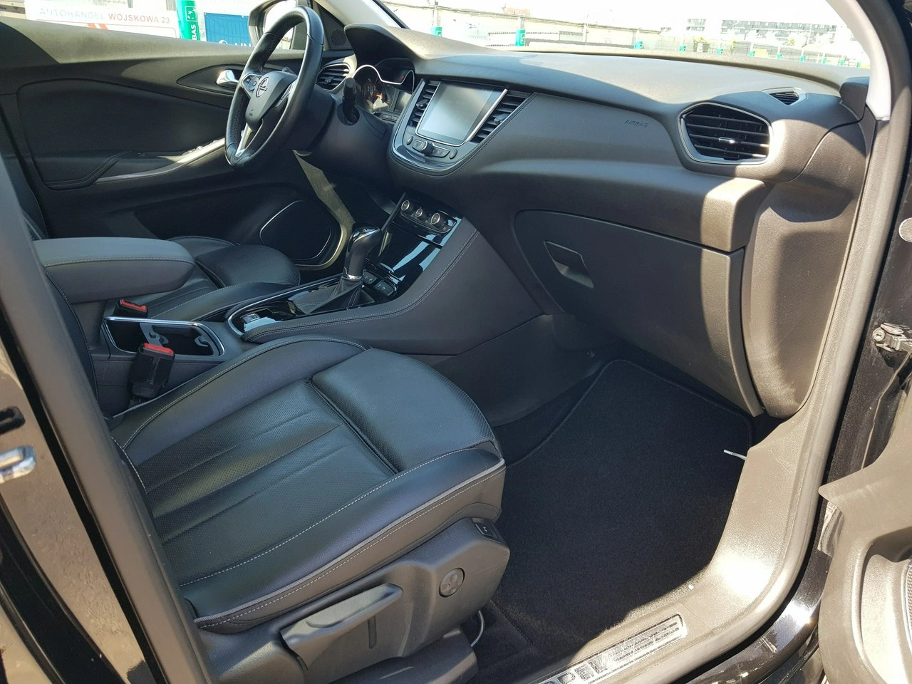Opel Grandland X - Zdjęcie 18