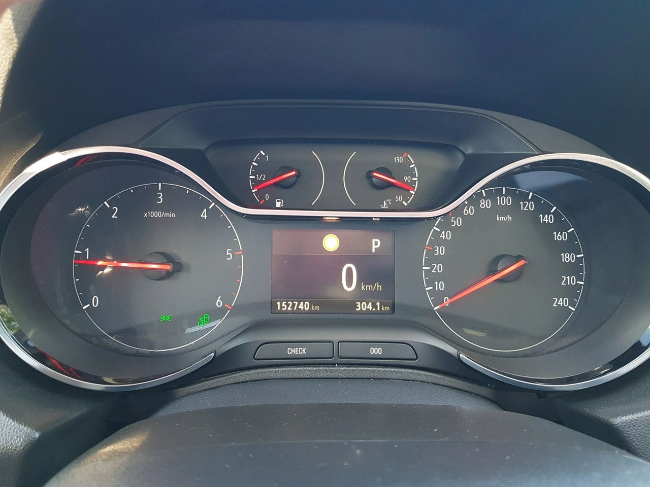 Opel Grandland X - Zdjęcie 24