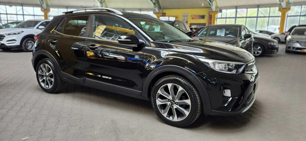 Kia Stonic - Główne zdjęcie