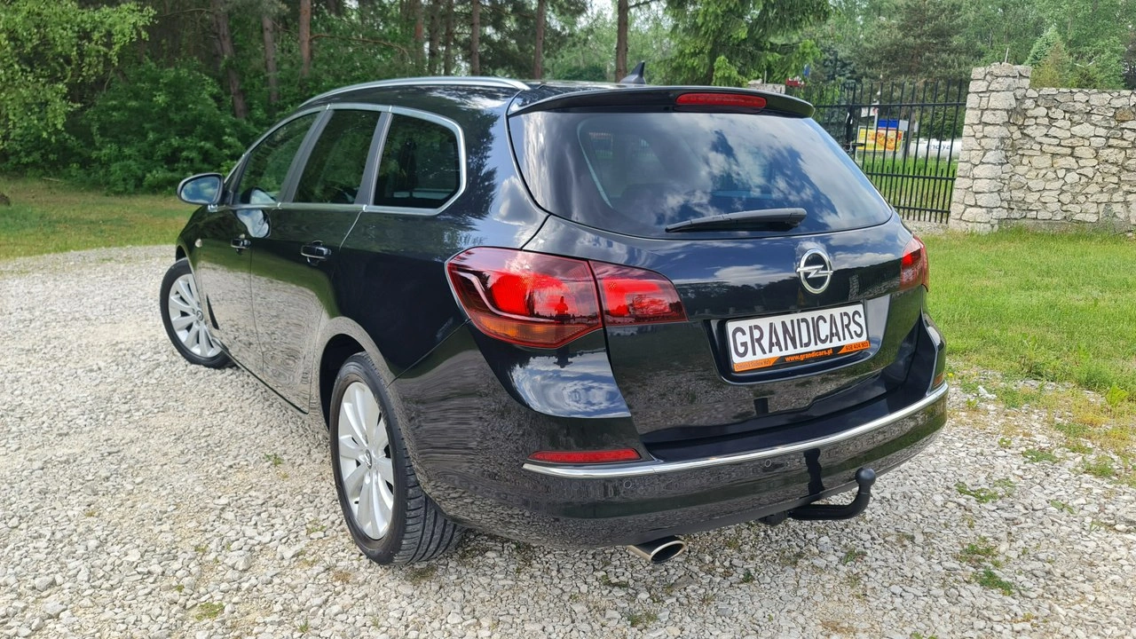 Opel Astra - Zdjęcie 3