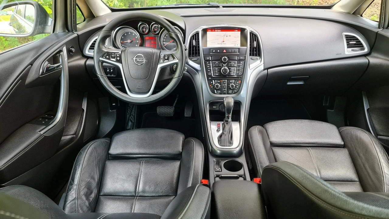 Opel Astra - Zdjęcie 4