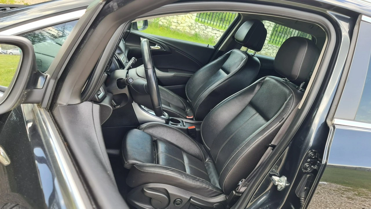 Opel Astra - Zdjęcie 5