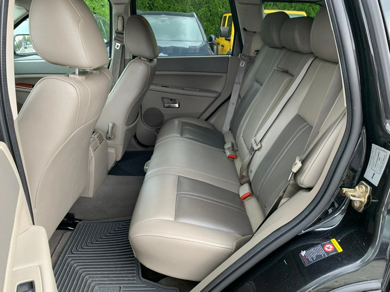 Jeep Grand Cherokee - Zdjęcie 10