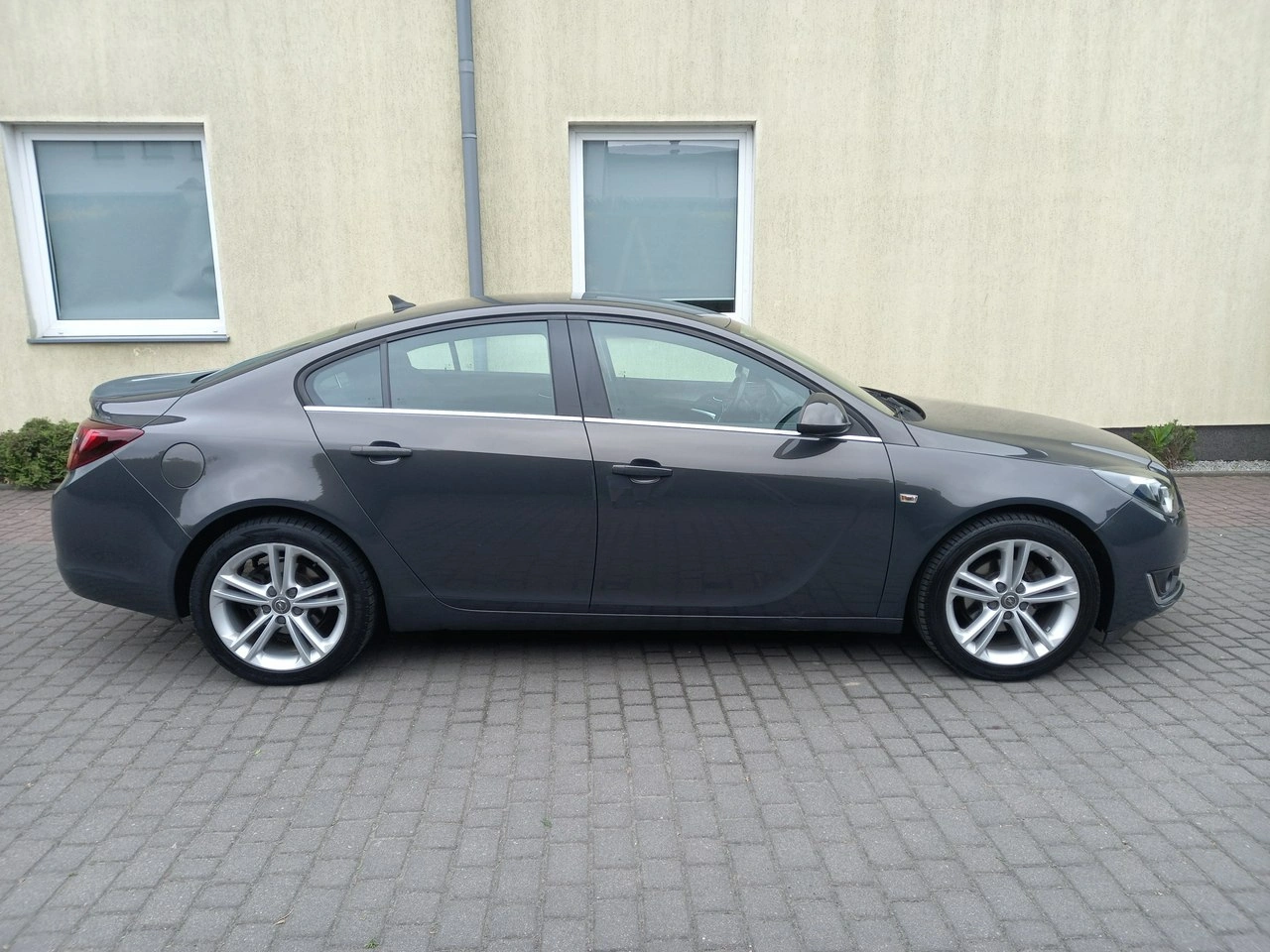 Opel Insignia - Zdjęcie 14