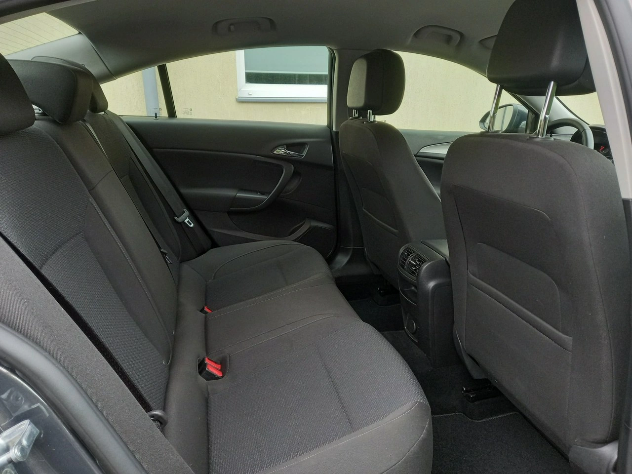 Opel Insignia - Zdjęcie 20