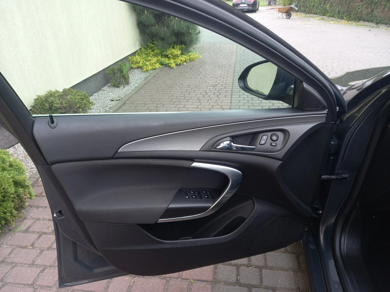 Opel Insignia - Zdjęcie 25