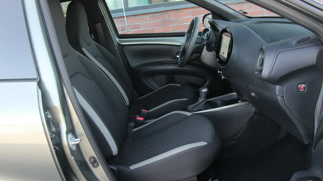 Toyota Aygo X - Zdjęcie 41