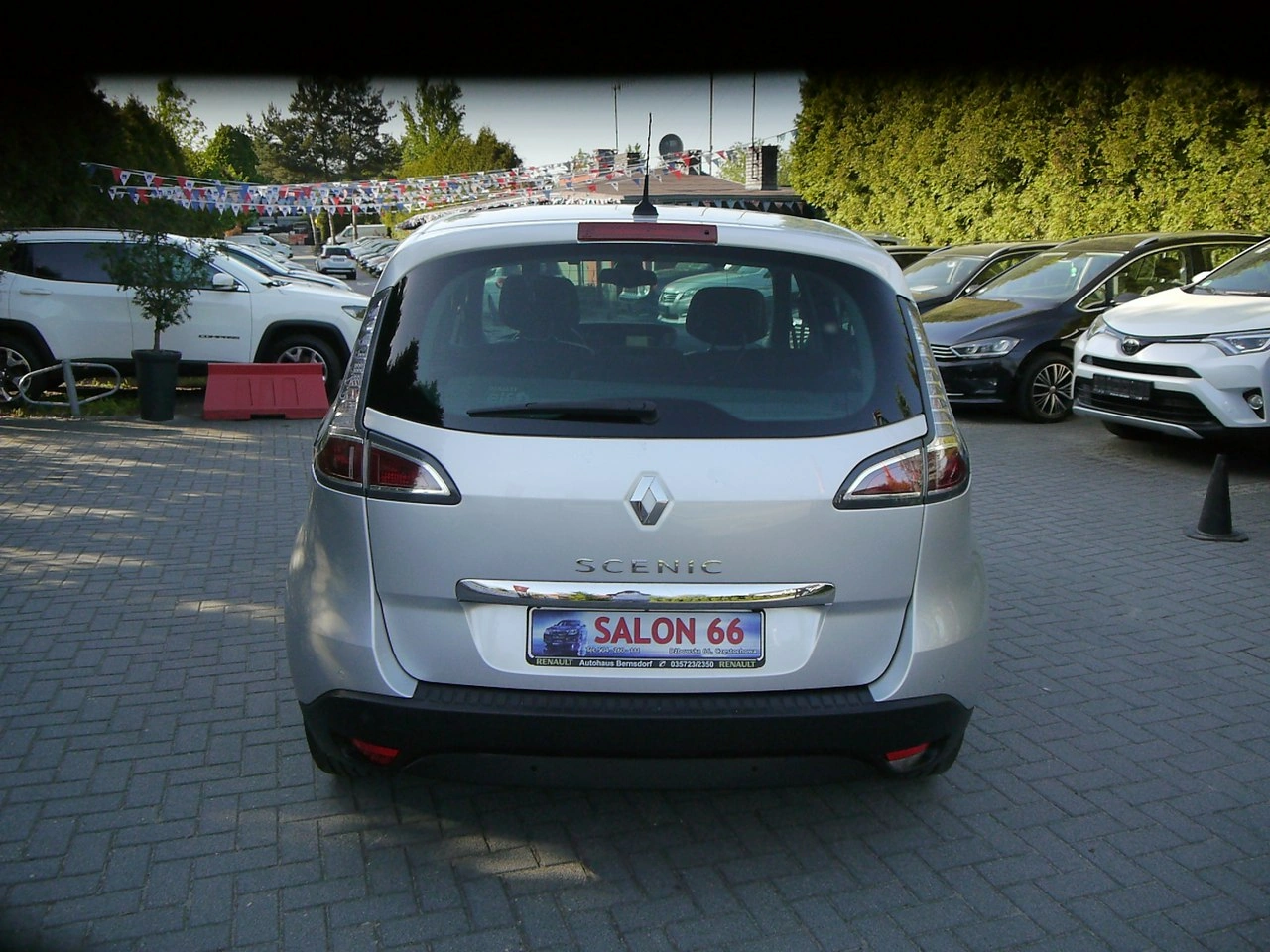 Renault Scenic - Zdjęcie 17