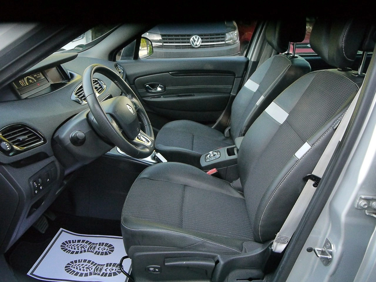Renault Scenic - Zdjęcie 32